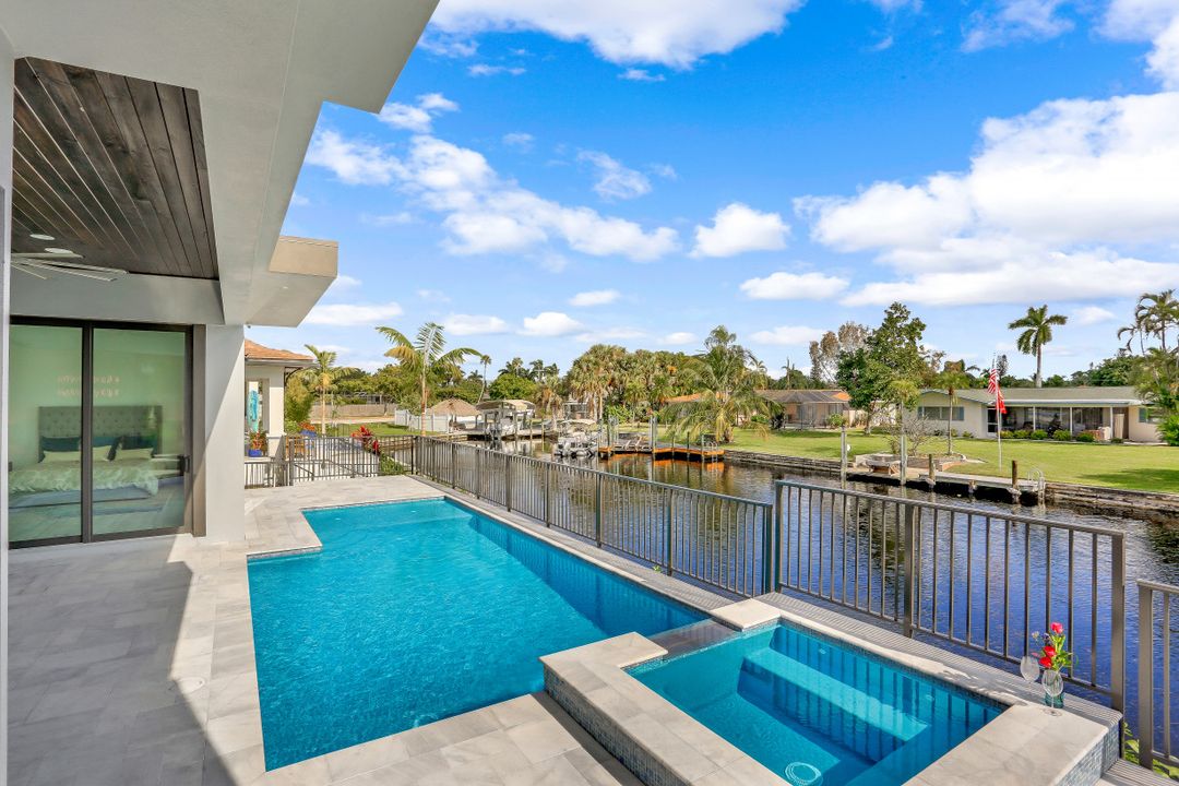 5305 Bayshore Ave, Cape Coral, FL 33904