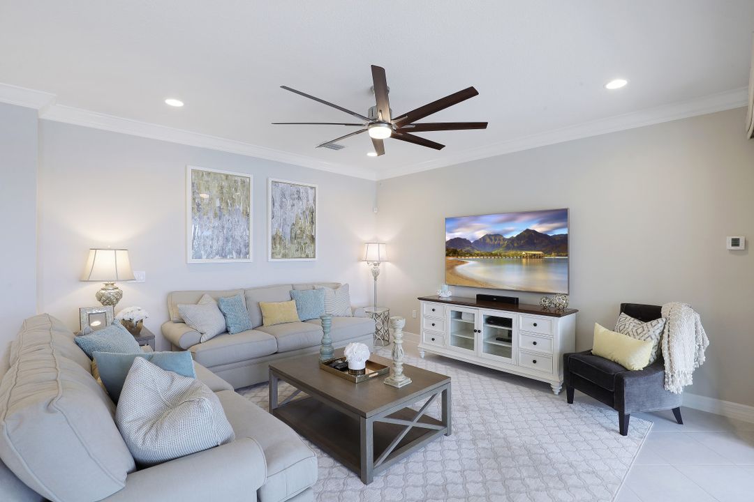 4173 Amelia Way, Naples, FL 34119