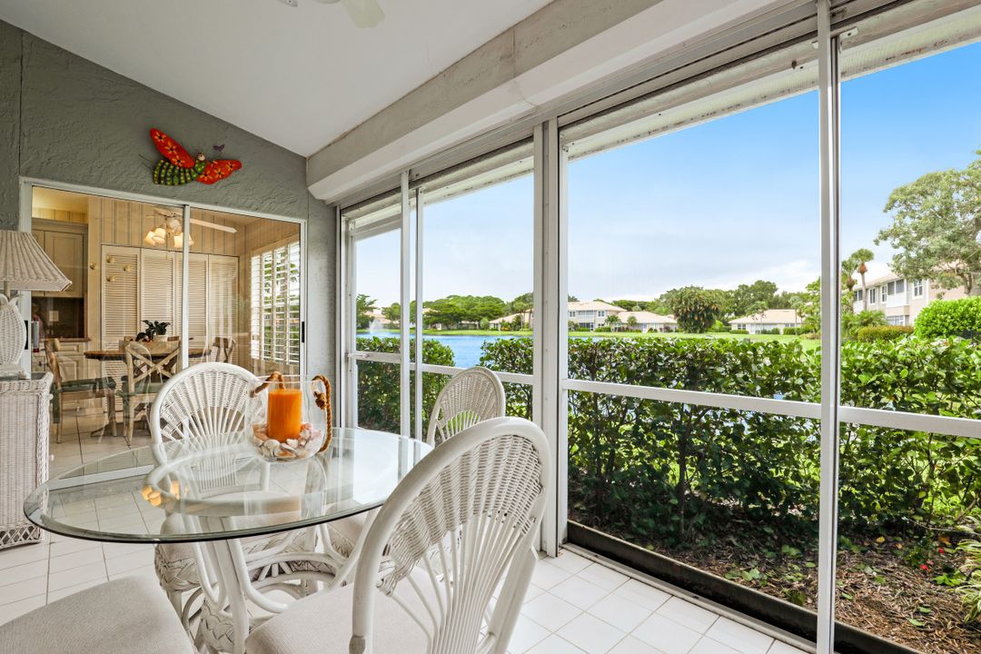 290 Emerald Bay Cir #L-2, Naples, FL 34110