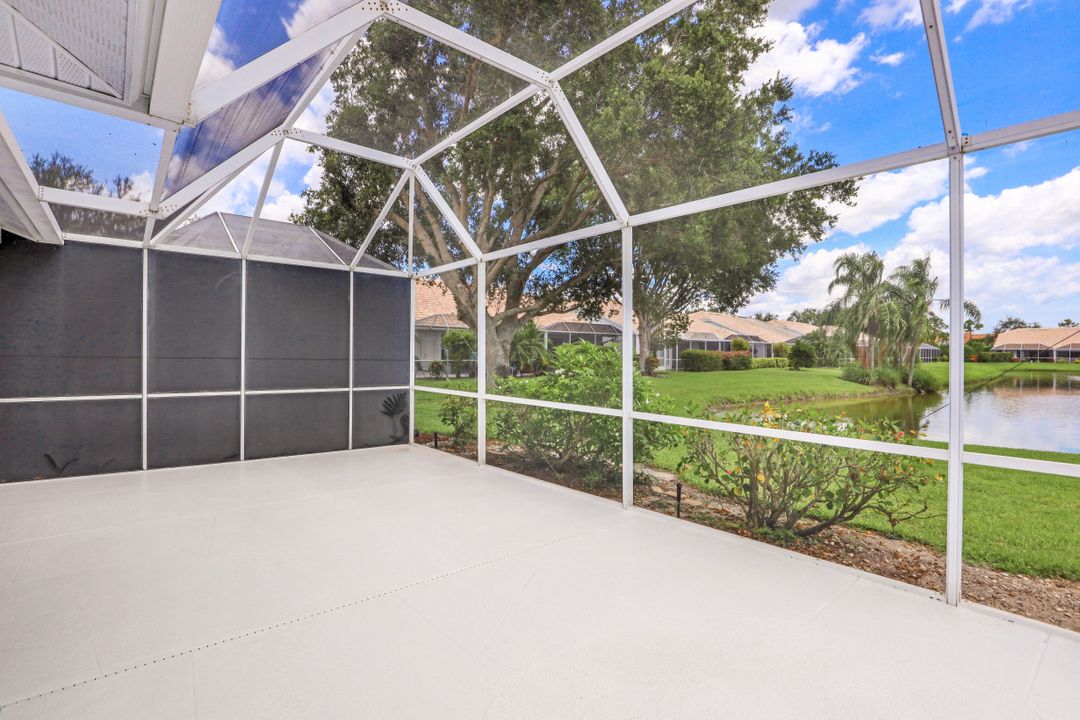 2622 Stacil Cir #2, Naples, FL 34109