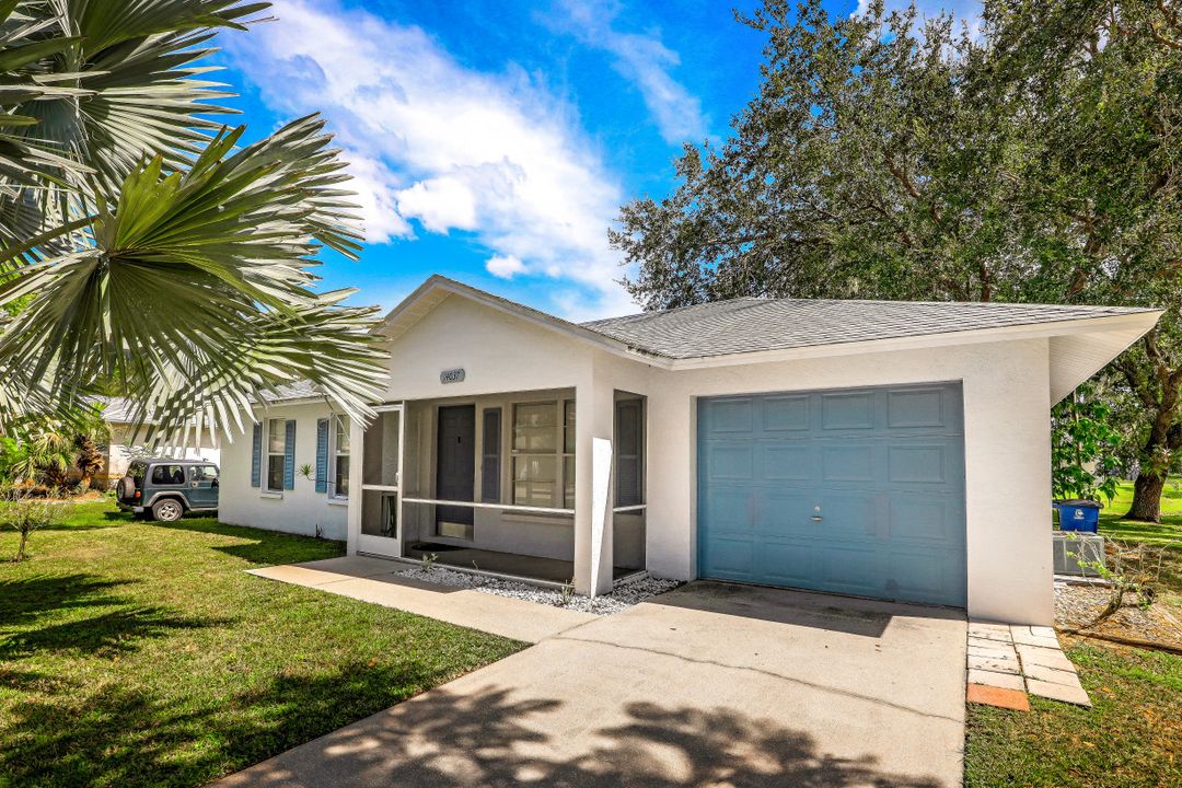 14037 Caribbean Blvd, Fort Myers, FL 33905