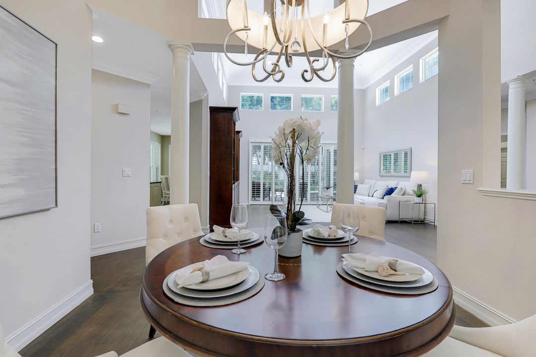 3726 Rachel Ln, Naples, FL 34103