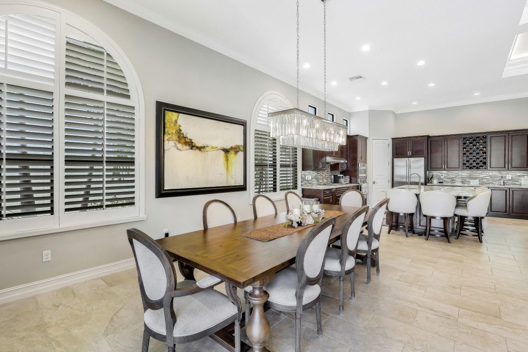 14713 Reserve Ln, Naples, FL 34109