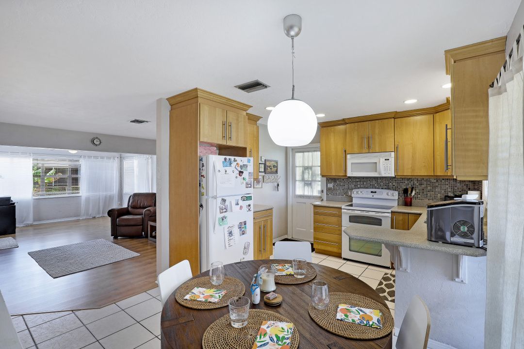 1442 Byron Rd, Fort Myers, FL 33919