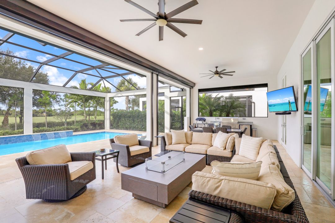 3237 Tavolara Ln, Naples, FL 34114