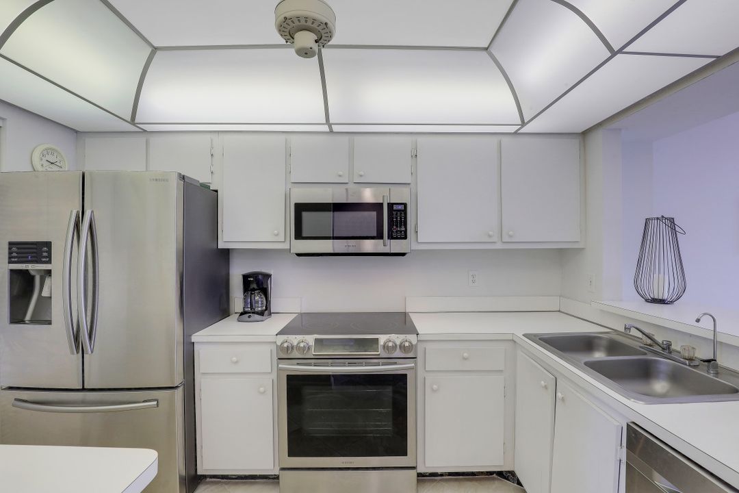 591 Seaview Ct #A-307, Marco Island, FL 34145