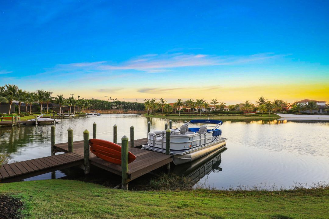 17452 Via Navona Way, Miromar Lakes, FL 33913