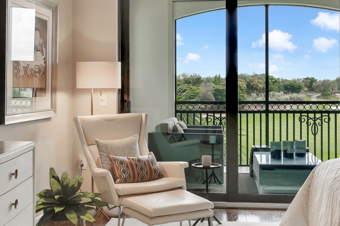 16452 Carrara Way #301, Naples, FL 34110