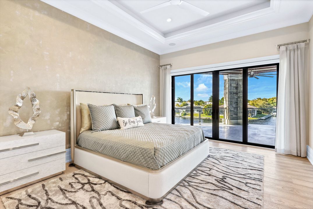 5603 Riverside Dr, Cape Coral, FL 33904