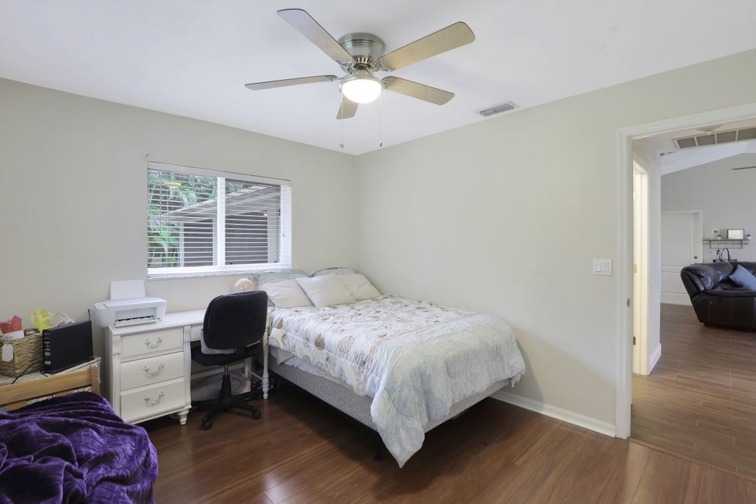 6665 Dabney St, Fort Myers, FL 33966