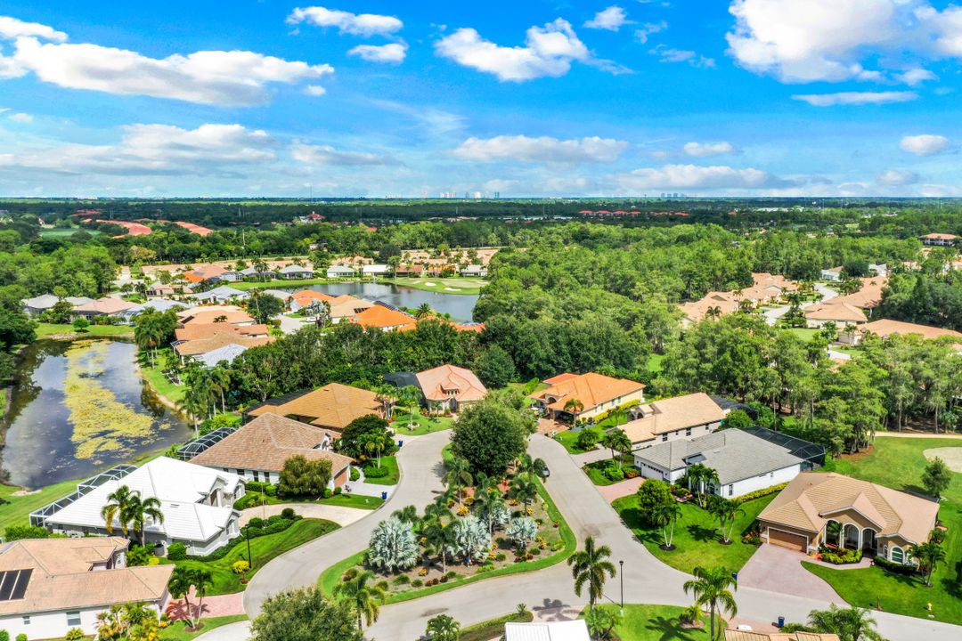 12811 Silverthorn Ct, Bonita Springs, FL 34135