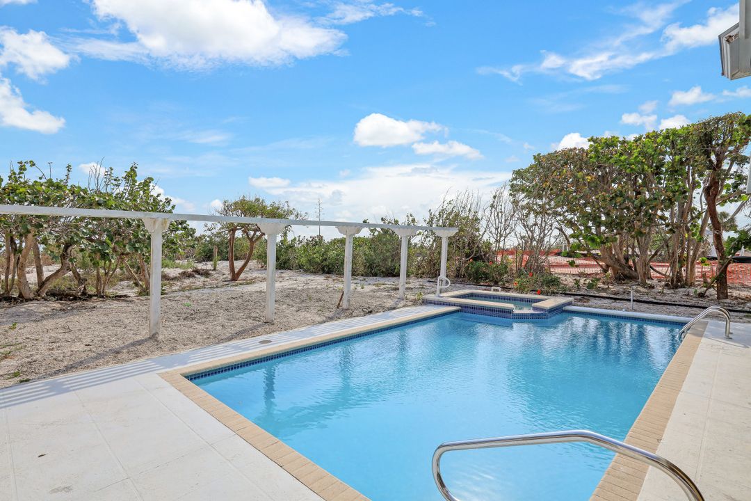 3635 W Gulf Dr, Sanibel, FL 33957