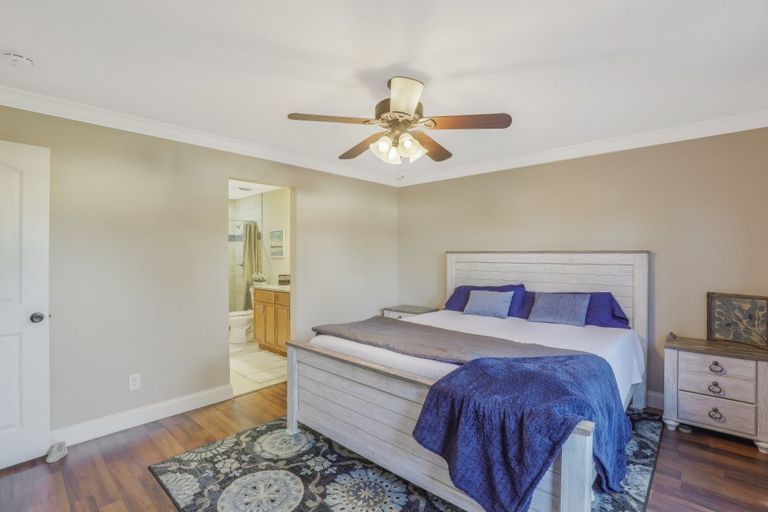 6474 Royal Woods Dr, Fort Myers, FL 33908