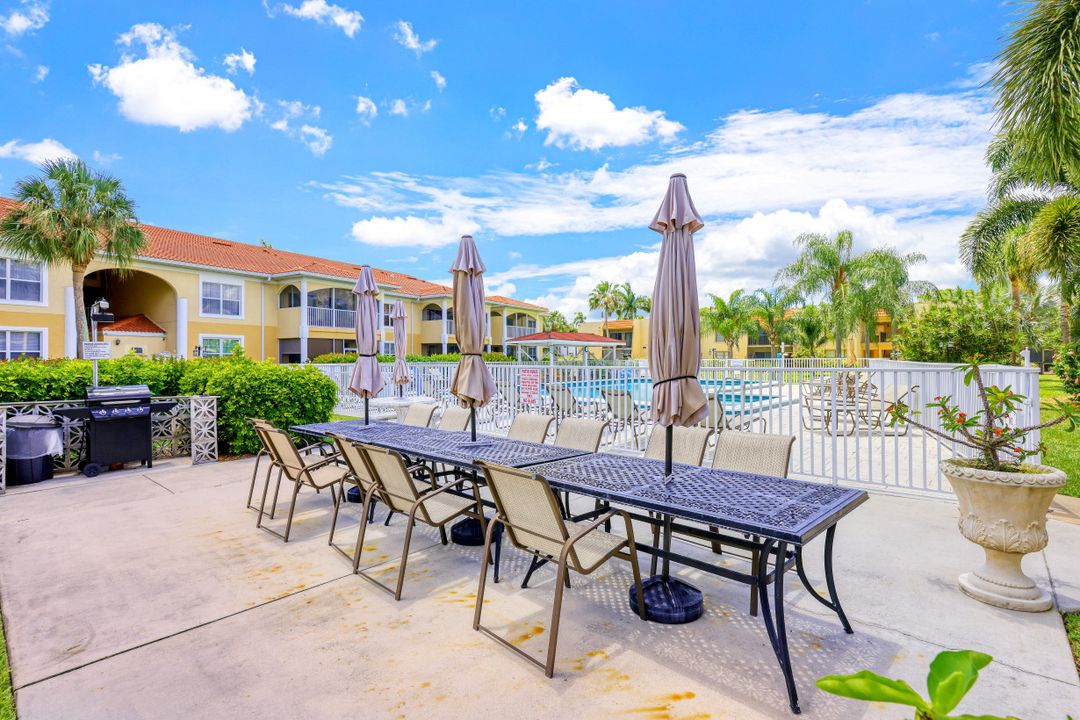 12515 McGregor Blvd #109, Fort Myers, FL 33919
