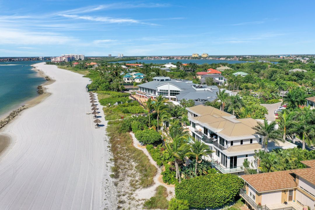 202 S Beach Dr, Marco Island, FL 34145