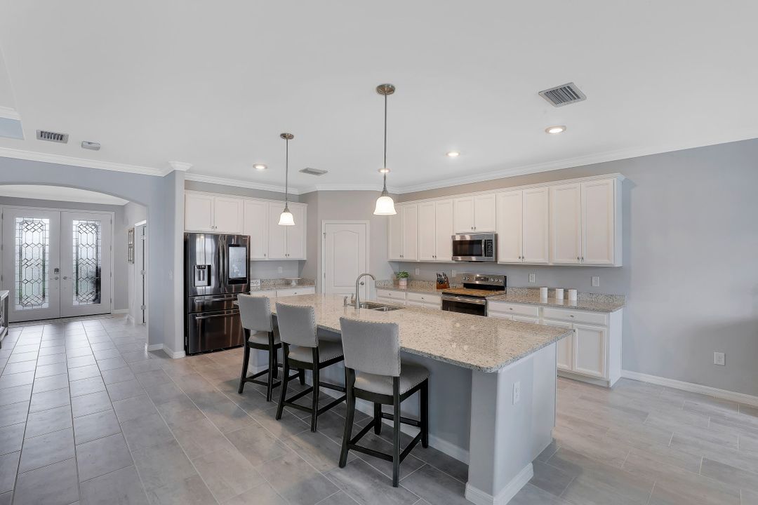 17484 Ashcomb Way, Estero, FL 33928