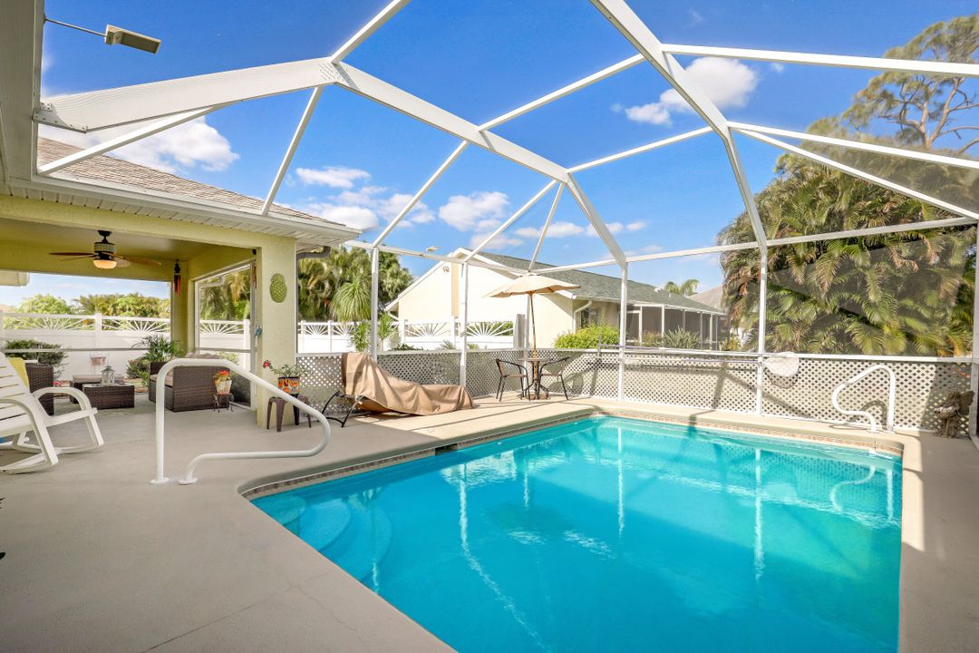 11588 Forest Mere Dr, Bonita Springs, FL 34135