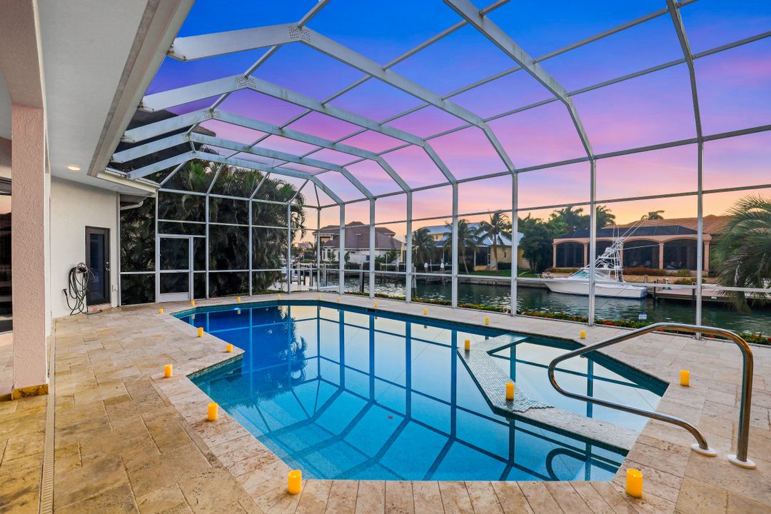 850 Eubanks Ct, Marco Island, FL 34145