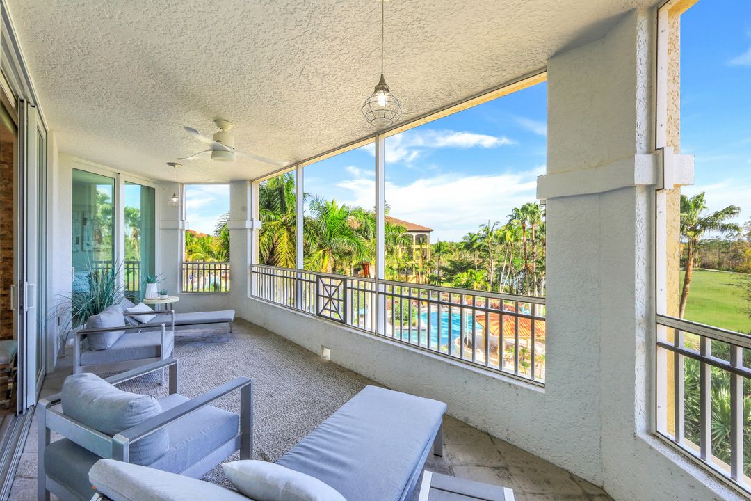 2748 Tiburon Blvd E #304, Naples, FL 34109