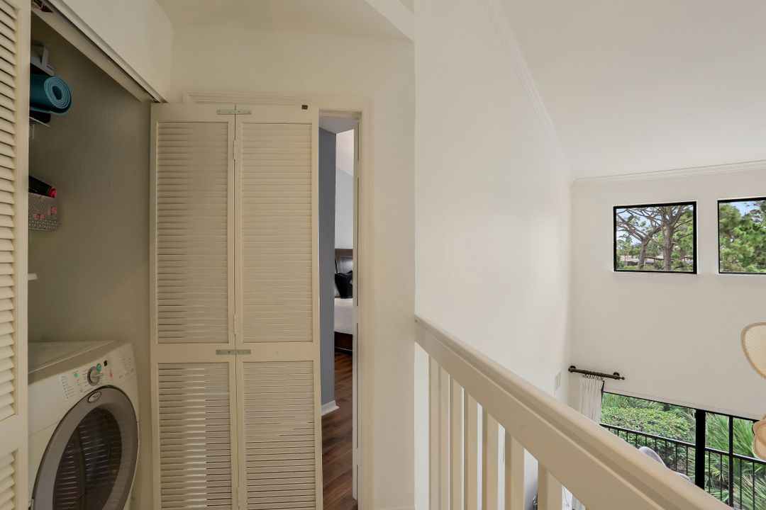 27119 Oakwood Lake Dr, Bonita Springs, FL 34134