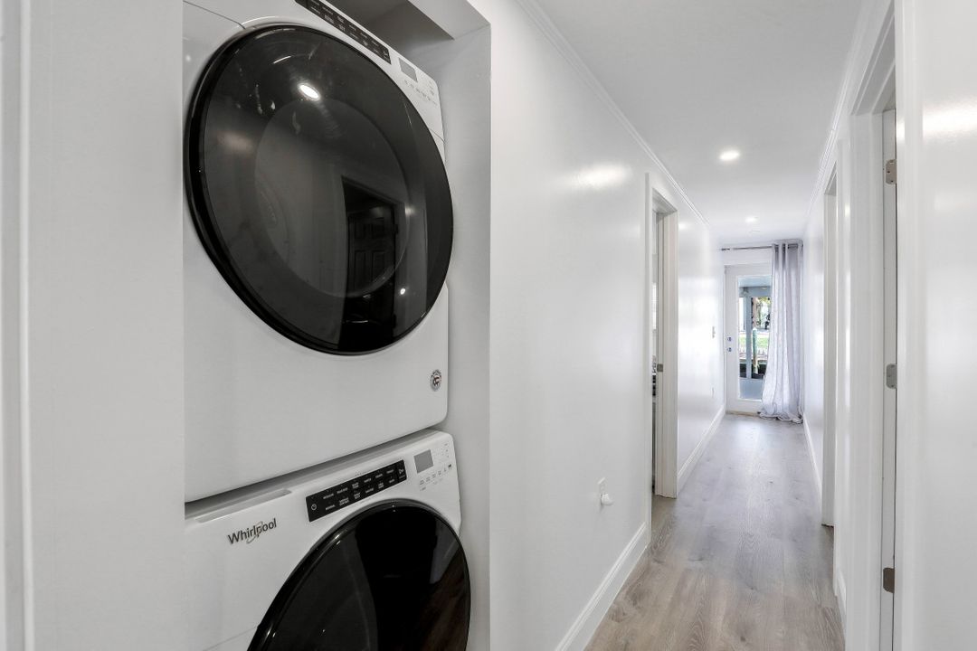 625 Palm Dr, Goodland, FL 34140