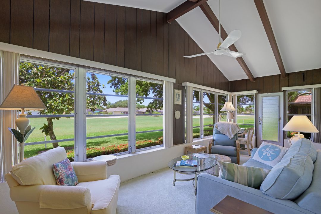 1017 Forest Lakes Dr, Naples, FL 34105