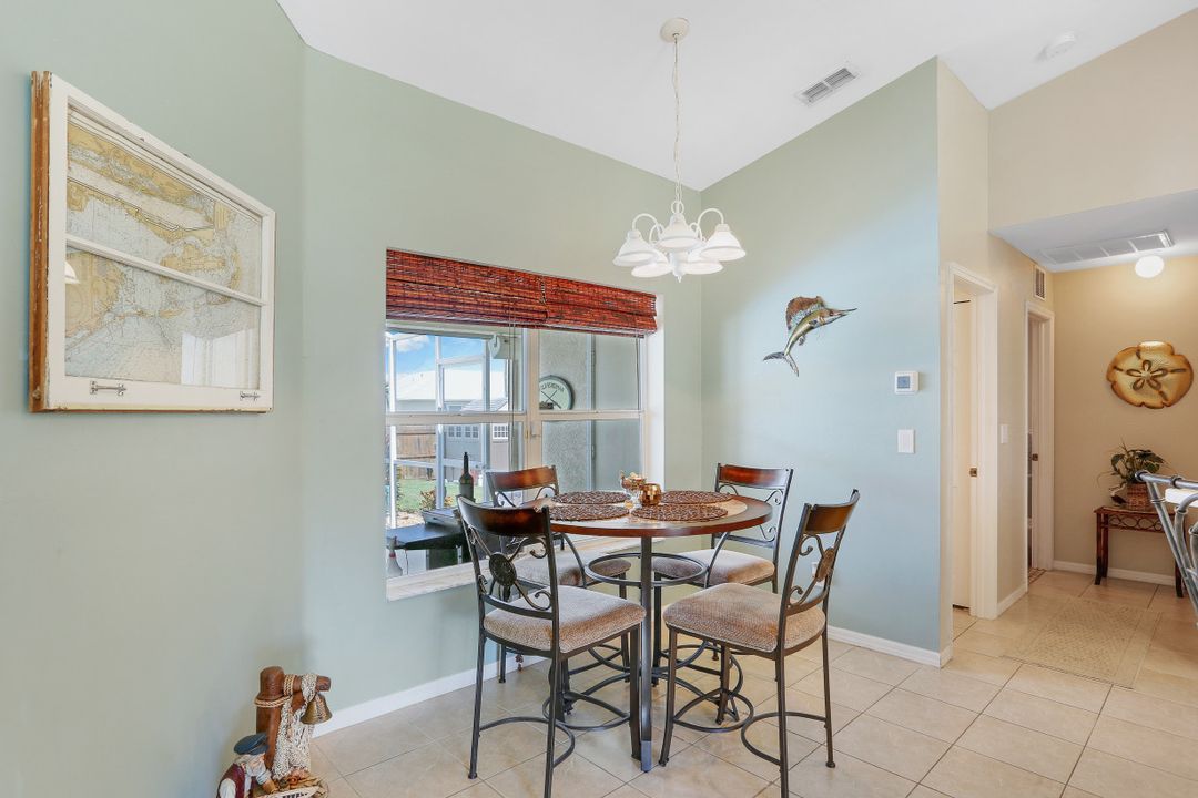 321 NE 10th Terrace, Cape Coral, FL 33909