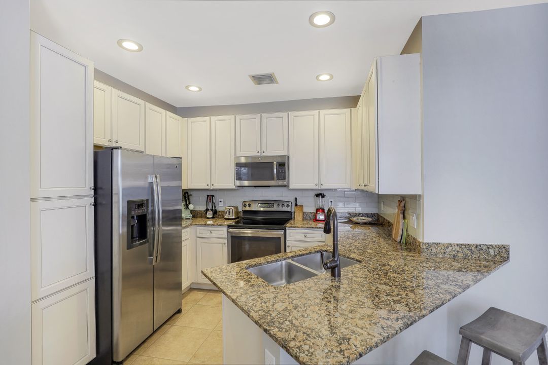 9462 Montebello Way #110, Fort Myers, FL 33908