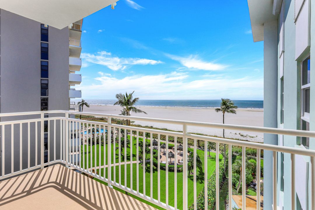 500 Saturn Ct  #62, Marco Island, FL 34145