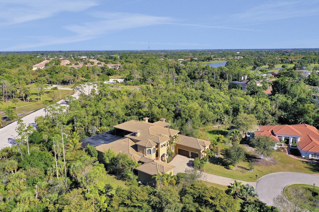 15991 Old Wedgewood Ct, Fort Myers, FL 33908