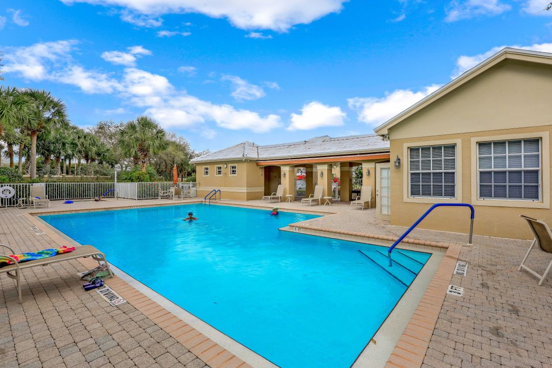 9560 Cypress Hammock Cir #101, Bonita Springs, FL 34135