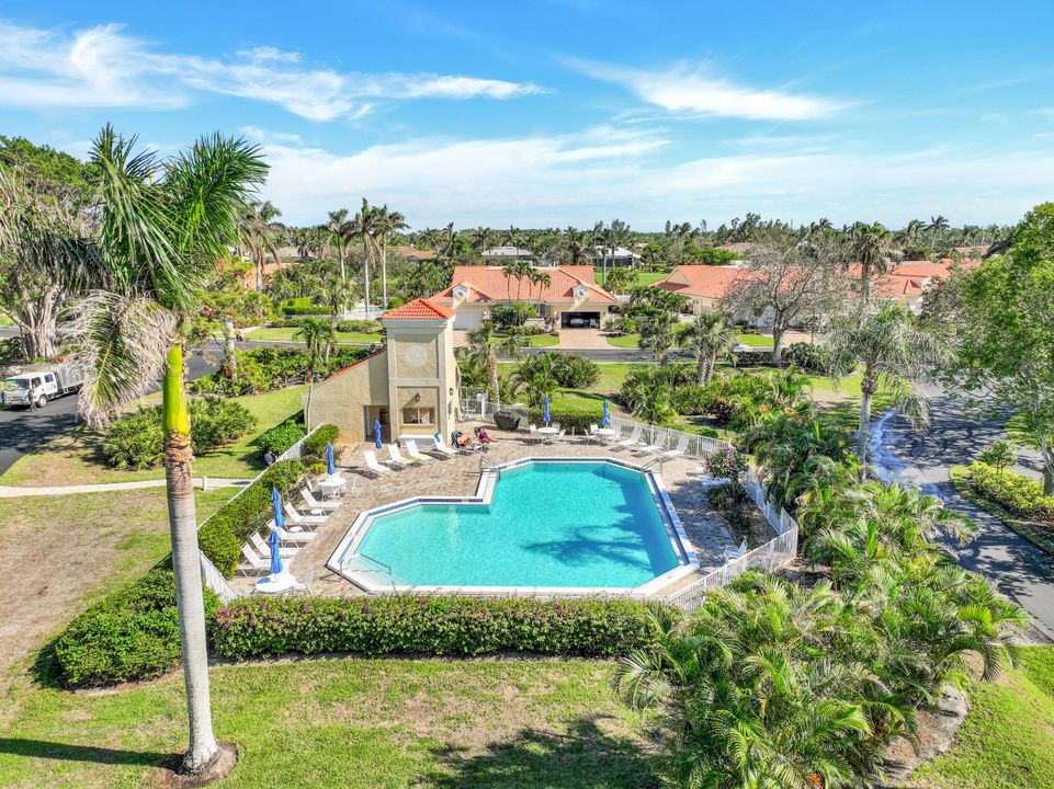 4650 Yacht Harbor Dr #126, Naples, FL 34112