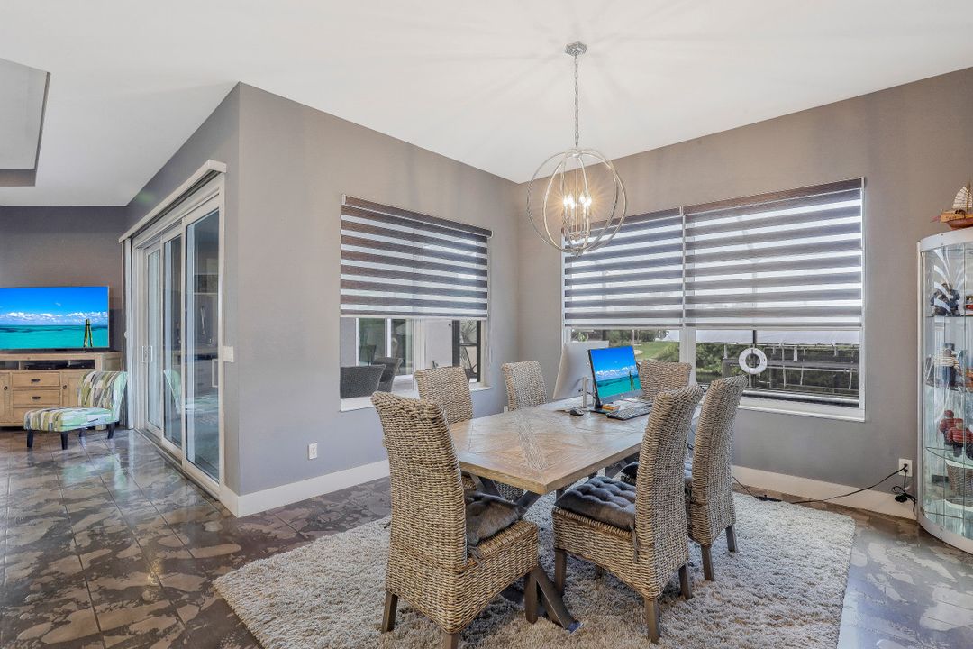 602 NW 32nd Pl, Cape Coral, FL 33993