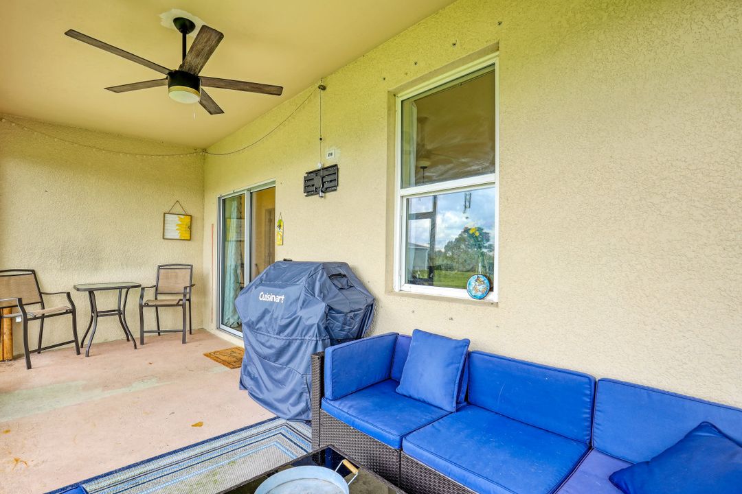 1813 NW 10th St, Cape Coral, FL 33993