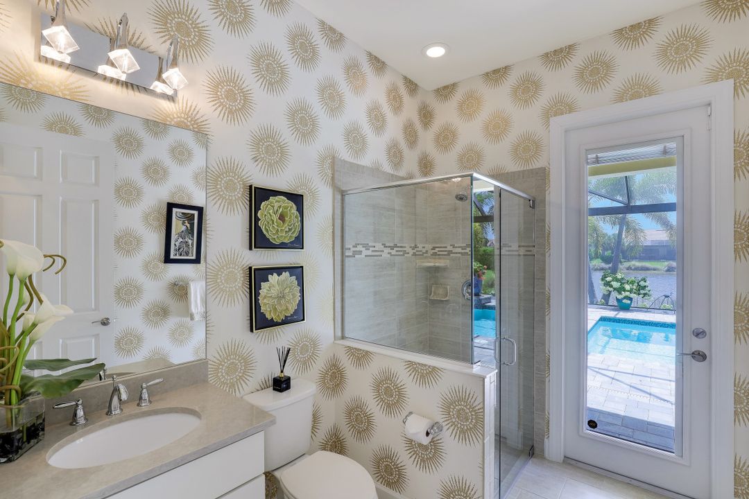 16284 Camden Lakes Cir, Naples, FL 34110