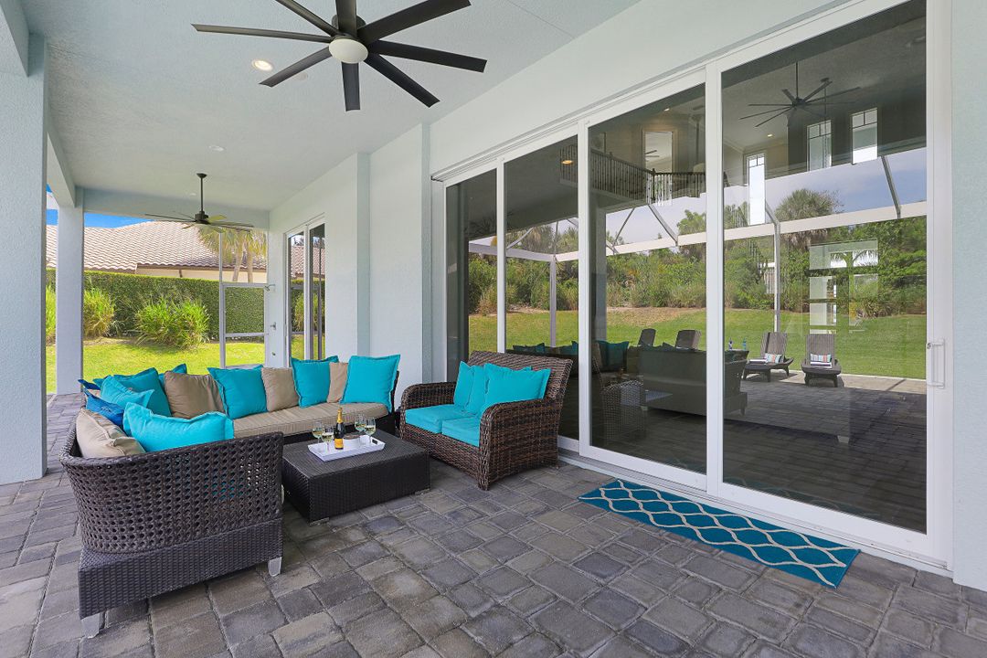 671 S Barfield Dr, Marco Island, FL 34145