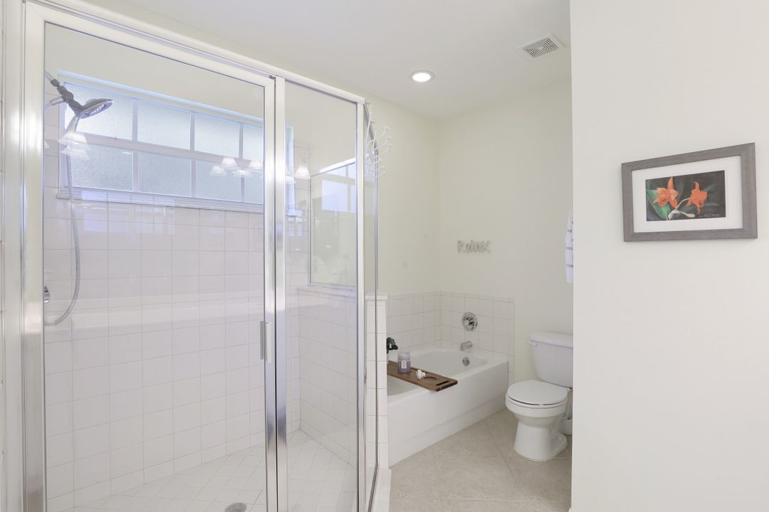 8175 Celeste Dr #1229, Naples, FL 34113