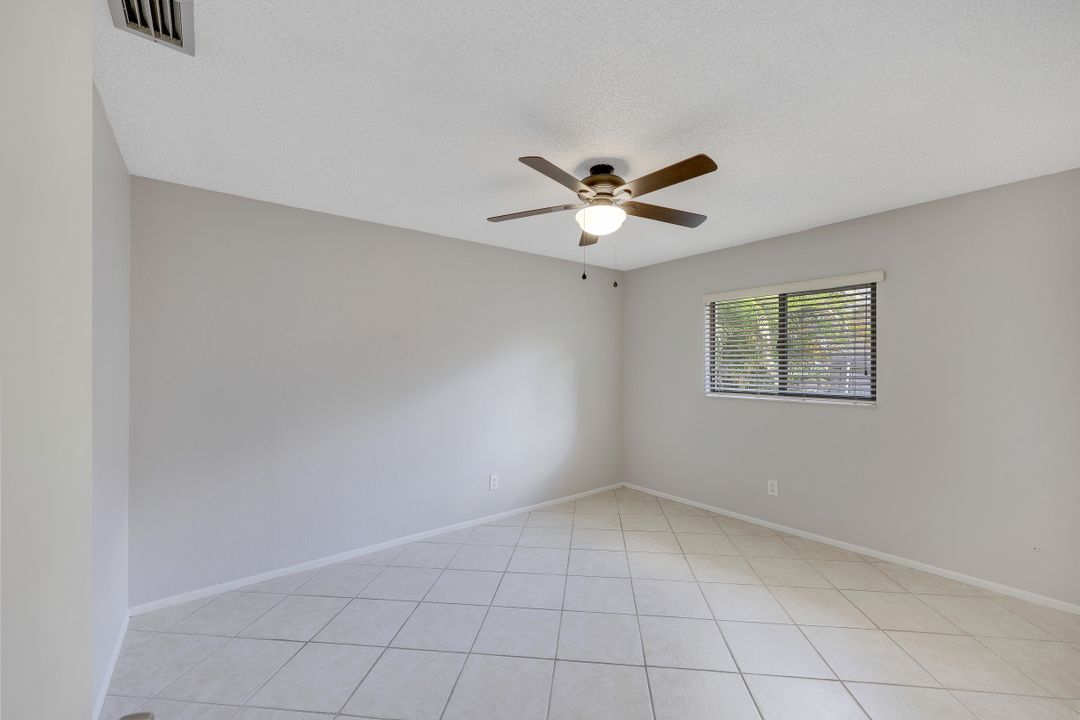 218 SW 34th Terrace, Cape Coral, FL 33914