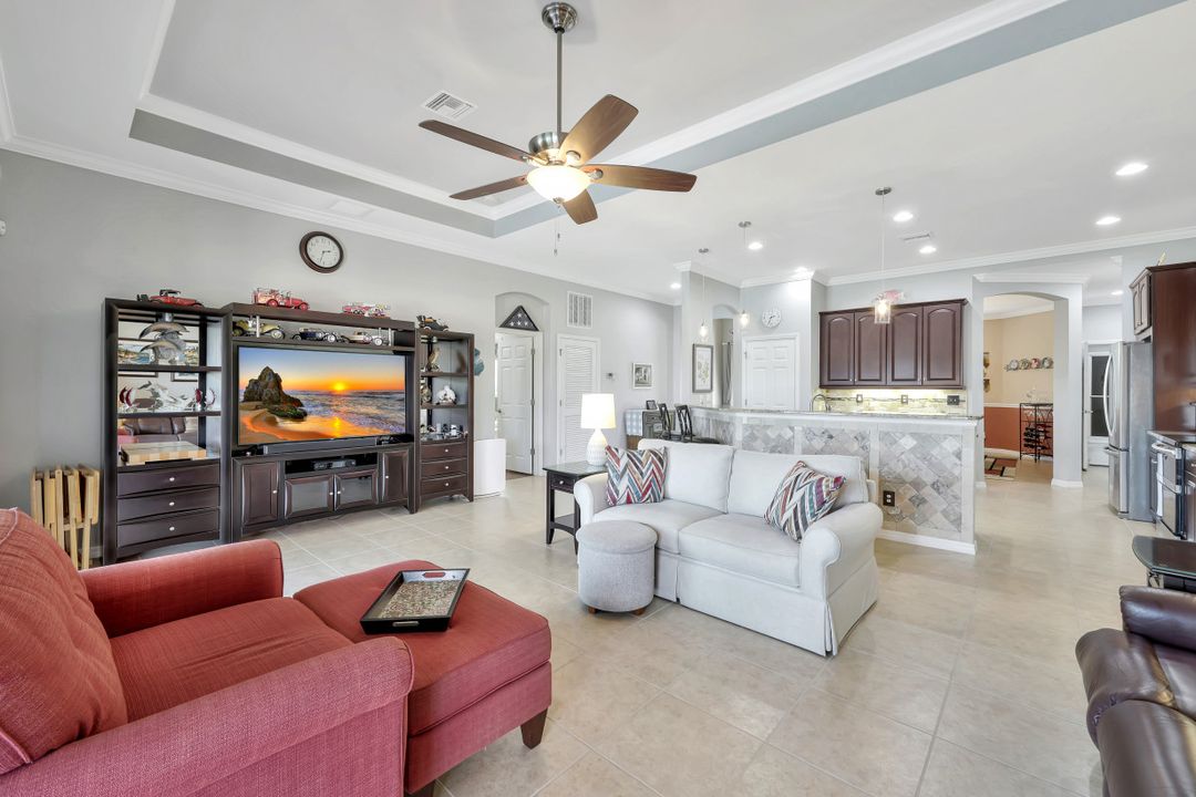 17112 Wrigley Cir, Fort Myers, FL 33908