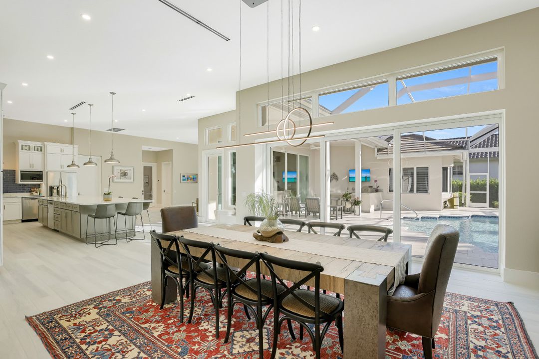 3371 Creekview Dr, Bonita Springs, FL 34134