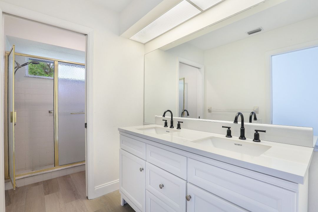 4414 Turnberry Ct, Bradenton, FL 34210