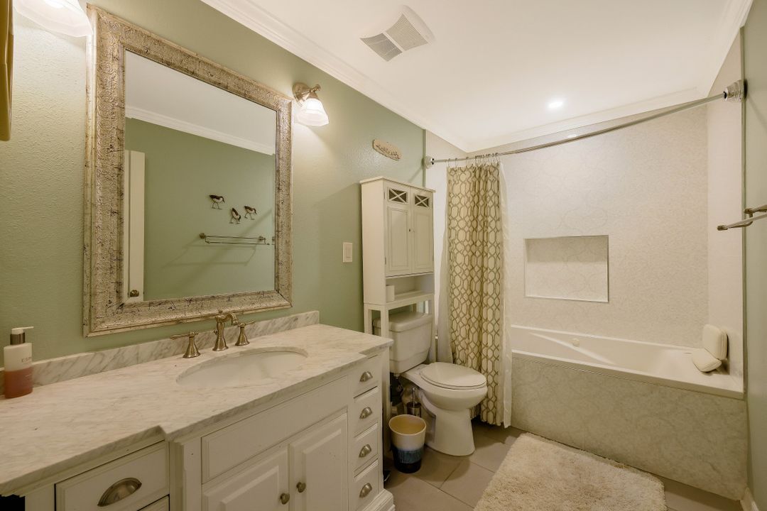 2627 SW 2nd Pl, Cape Coral, FL 33914