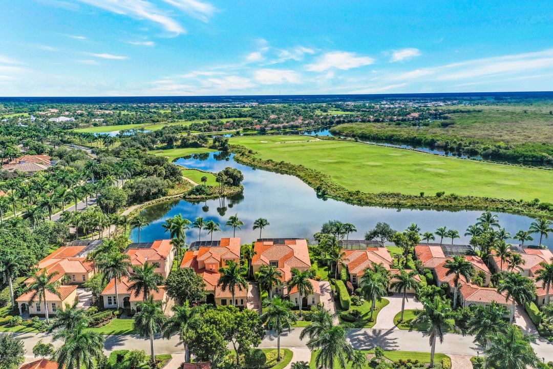 8516 Bellagio Dr, Naples, FL 34114