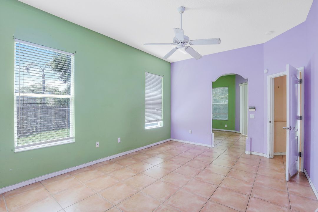 9204 Grand Palm Ct, Riverview, FL 33578