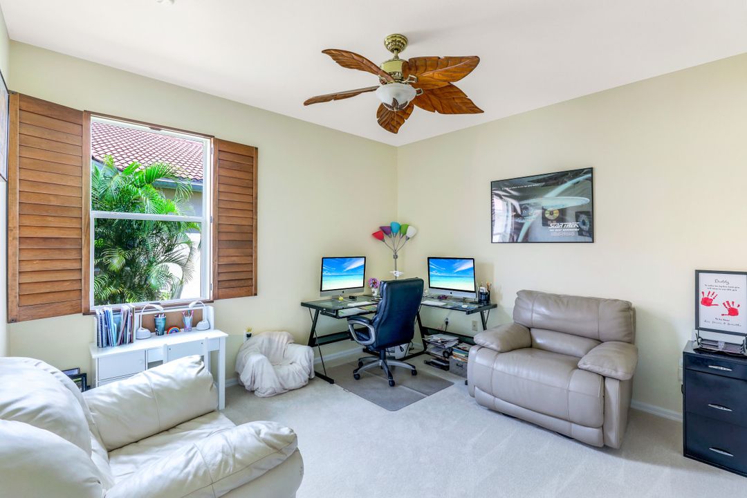 14087 Mirror Ct, Naples, FL 34114