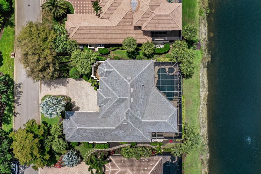 22270 Banyan Hideaway Dr, Bonita Springs, FL 34135