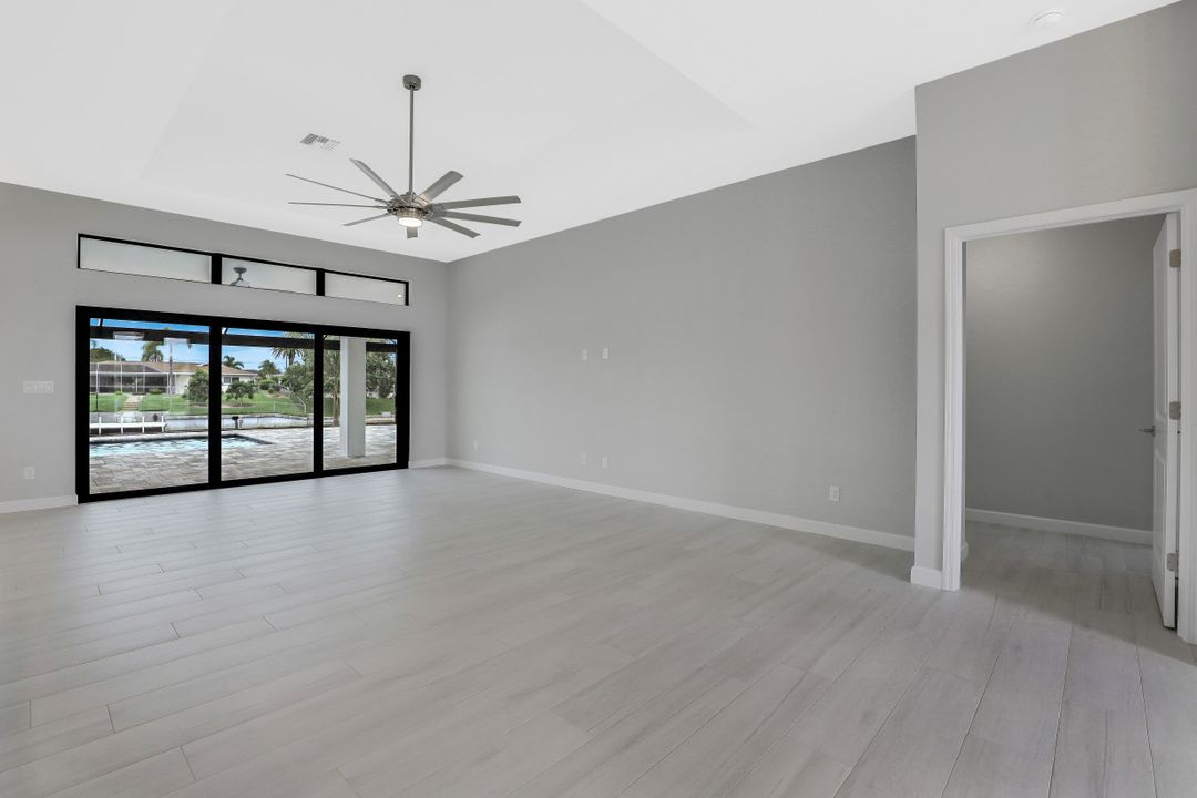 1113 SE 32nd Terrace, Cape Coral, FL 33904