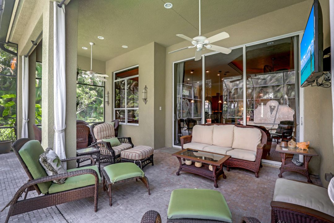 12133 Via Cercina Dr, Bonita Springs, FL 34135