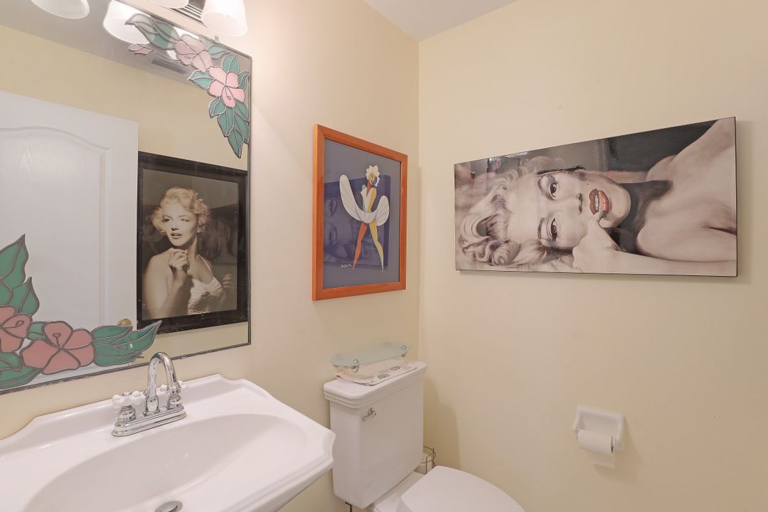 8831 Springwood Ct, Bonita Springs, FL 34135