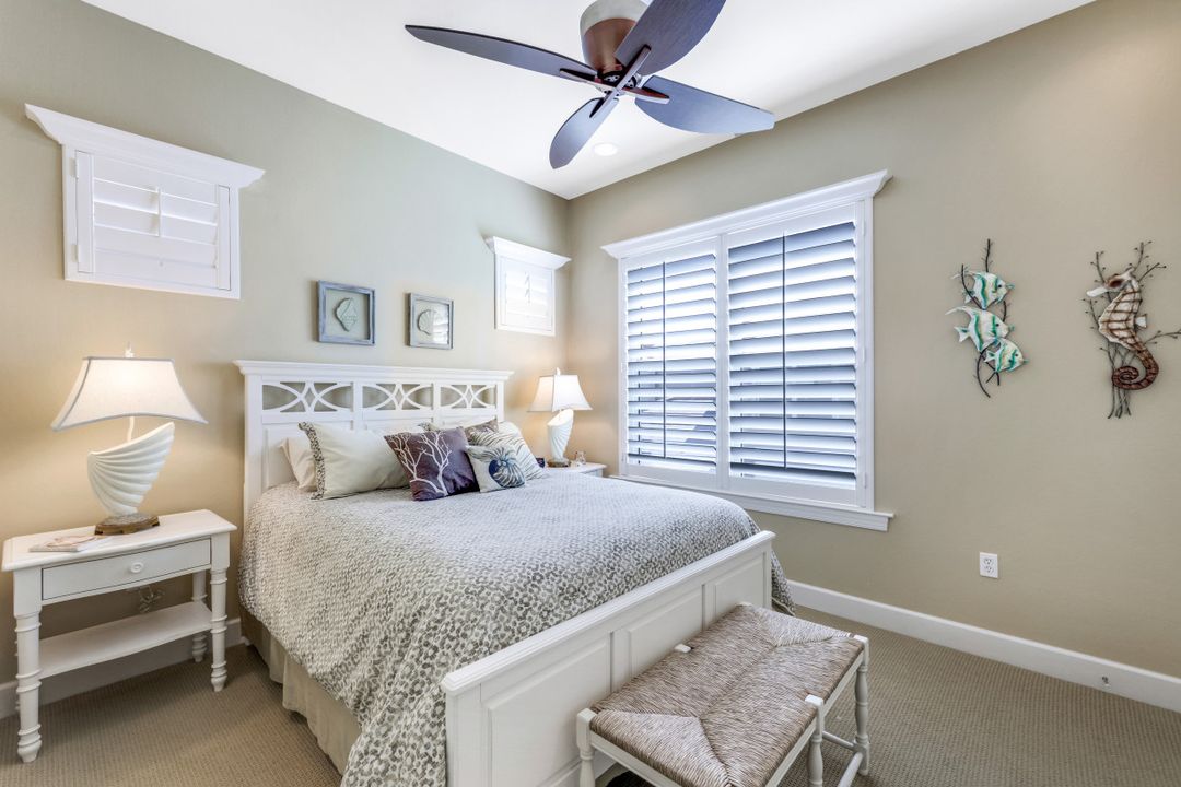 9220 Quartz Ln #201, Naples, FL 34120